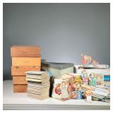 EXTENSIVE COLLECTION VINTAGE POST CARDS | Vintage post cards and other various paper ephemera, inclu