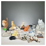 (22PC) COLLECTION OF CATS | Large collection of cats including porcelain cats, hand painted ceramics