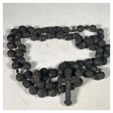 LARGE WOODEN ROSARY BEADS AND CROSS | Black carved wood rosary beads with cross. Dimensions: l. 49 i