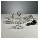 (7PC) GLASS STOPPERS | Includes: 4 cut glass stoppers, 1 green colored glass stopper, 1 intricately 
