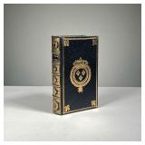 L’ART DE BIEN TRAITER | Facsimile copy in a fine gilt leather binding. Dimensions: w. 4 x h. 6.5 in