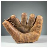 VINTAGE HUTCH CATCHERS GLOVE | Leather catcher