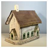 HANDMADE BIRDHOUSE | Handmade and painted birdhouse with a heavy metal roof! - l. 18-1/2 x w. 11 x h