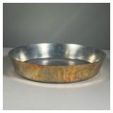 COPPER BAKEWARE | Round copper baking dish, no apparent markings. dia. 11-1/4 in 