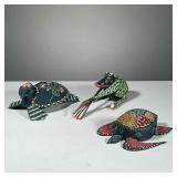 (3PC) CARVED AND PAINTED ANIMALS | Including two sea turtles and a little frog, the two turtles back