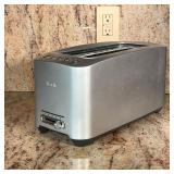 BREVILLE TOASTER | BTA830 Model stainless steel pop-up toaster. 