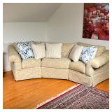 CORNER SOFA | Large Broyhill corner couch with cream damask upholstery. - l. 105 x w. 36 x h. 35 in 
