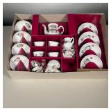 CHILD’S TEA SET GERMANY | Roehler Collection Tea Set Tea Pot, Puppen-Porzellan-Service, Made in Germ