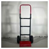 MILWAUKEE HAND TRUCK | Model 60610 with a Load Rating of 600lbs. - l. 21 x w. 16 x h. 51 in 