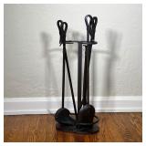 (4PC) FIREPLACE TOOL SET | Fireplace tool stand with four pieces. - h. 28 in 