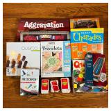 (10PC) BOARD GAME COLLECTION | Board games in a bracelet making kit. 