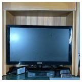 SMALL SAMSUNG TV | Model #: UN19F4000AF 