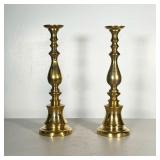 (2PC) BRASS PILLAR CANDLESTICKS WITH CANDLES | Large spindle brass pillar candlesticks. - h. 16.75 x