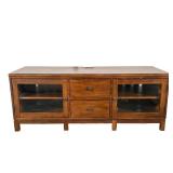 ETHAN ALLEN CONSOLE | Media console / tv stand with double glass doors centering two drawers. - l. 6