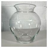 TIFFANY & CO CRYSTAL VASE | Brand new in box Tiffany & Co Crystal vase. - h. 8.5 x dia. 7.5 in 