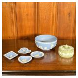 (6PC) MIXED WEDGWOOD CERAMICS | Includes; olive green Wedgwood candy dish with lid, playing card sui