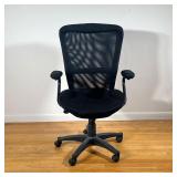 Novimex Fashion Desk Chair | Fabric Office Arm Chair in black. - l. 26.5 x w. 19 x h. 42 in 