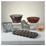 (6pc) Red Ware-Yellow Ware-Corn Bread Lot | Lot includes: (1) Red Ware Cake Mold. (1) Brown Pottery 