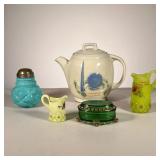  (5pc) 1939 Worlds Fair Teapot & Coney Island Souvenirs | Lot includes: (1) Worlds Fair New York Dec