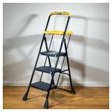 Costco Step Ladder | Folding step ladder. Hold up to 225 lbs. - l. 17 x w. 27 x h. 56 in 