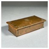 ROYCROFT COPPER BOX | Arts & Crafts Roycroft Hammered Copper Box with embossed central flowerhead de