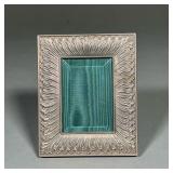 BUCCELLATI ROUCHE LINENFOLD FRAME | Sterling silver frame with linenfold embossed decoration, green 