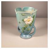 ROSEVILLE VASE | Roseville Handled Vase in blue with white flowers. 