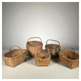 (5pc) SPLINT BASKETS | Lot includes:(5) Handmade Small Splint baskets. One has blue painted bands wi