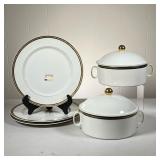 (5pc) Villeroy & Boch Tureens & Plates | Two lidded tureens and three under plates with black and gi