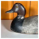 REDHEAD DRAKE DECOY | Great Vintage Gunning Redhead Drake with excellent original comb feather paint