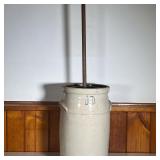 BUTTER CHURN CROCK | 10 Gallon White Butter Churn Handled Crock with lid and dasher. - h. 20.5 x dia