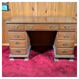 PA HOUSE KNEEHOLE DESK | Pennsylvania House eight drawer Kneehole Desk. Has etched Chippendale style