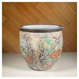 COLORFUL CHINESE CACHEPOT PLANTER | Colorfully decorated with birds amongst flora and fauna and gilt