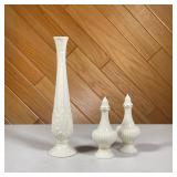 (3PC) LENOX CREAM & GILT CERAMICS | Includes; salt and pepper shakers with gilt accents, and tall bu