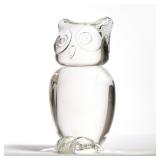 STEUBEN BLOWN GLASS OWL | Signed on bottom - l. 5.5 x w. 5.5 x h. 10 in. 