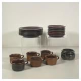 (19PC) ARABIA FINLAND DEMITASSE SET | Including six demitasse cups, saucers, and plates; plus a smal