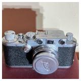 LEICA IIIF CAMERA & MICROSCOPE ADAPTER | Leitz Lot includes: (1) “Leica DRP Ernst Leitz Wetzlar” Lei