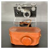 ARGUS C3 W/50MM LENS | The Classic “Brick” C3 with f/3.5 50 mm lens and leather case. Pre-War Model,