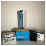 CHINON & KEYSTONE SUPER 8 MOVIE CAMERA LOT | A Vintage Super 8 Movie Camera Lot including: (1) Chino