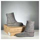 [NWT] KNIT UGGS | Ugg Australia Classic Cardy boots in gray, US size 9.