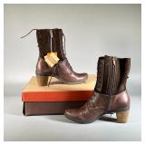 (NEW) PIKOLINOS BROWN LEATHER BOOTS | Heeled brown leather and suede boot. Size 39.