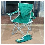 FOLDING CAMPING ARM CHAIR | Deluxe armchair with cup holder in arm. - l. 33 x w. 22 x h. 36 in