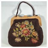 NEEDLEPOINT HANDBAG | Flower needlepoint purse with silk interior. - l. 12 x w. 2 x h. 12 in