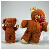 (2pc) VINTAGE TEDDY BEARS | With googly eyes, one with tag, the larger having a red ribbon. - l. 12 
