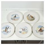 (5pc) Guillot French Bird Plates | Marcel Guillot hand-painted plates, each signed on verso. - dia. 