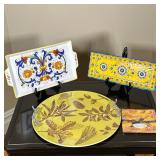 (4pc) Serving Ware | Including an Italian Deruta ceramic serving dish, a melamine Le Cadeaux tray, a