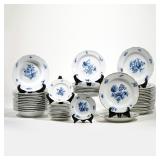 (50pc) MEISSEN BLUE FLOWER CHINA SERVICE | In blue flower pattern with insects, comprising: nineteen