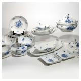 (20pc) MEISSEN BLUE FLOWER SERVING DISHES | Meissen China serving dishes, including: an oval serving