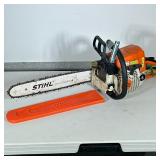 STIHL MS 250 GAS CHAINSAW | STIHL MS 250 gas-powered chainsaw with Stihl multi-tool wrench. - h. 11 