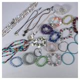 MIXED COSTUME JEWELRY | Large lot of mixed costume jewelry including various carved stone & other ne